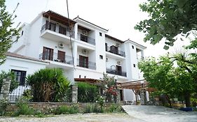 Hotel Defkalion
